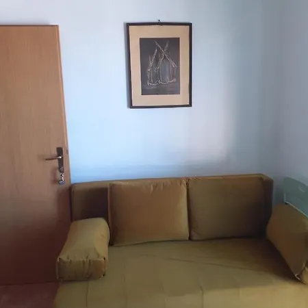 Apartament Lile *